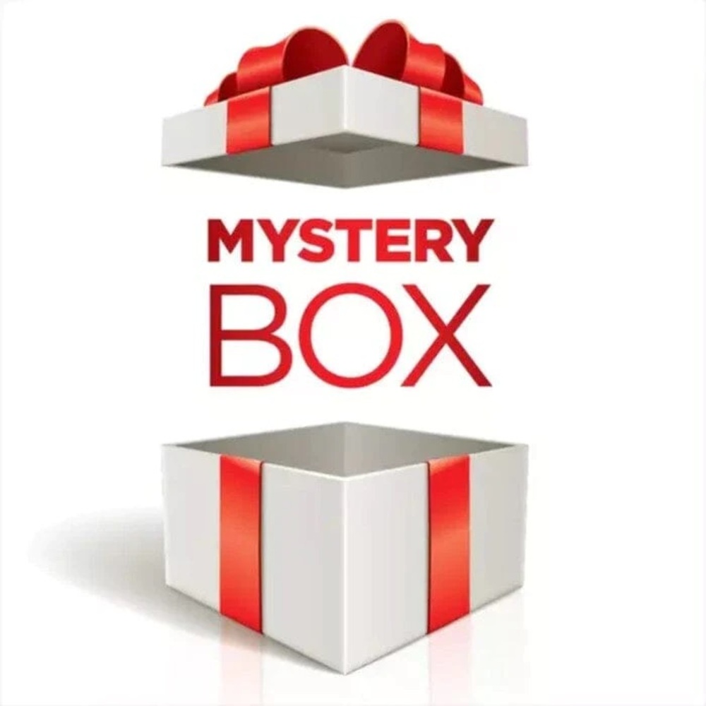 Mystery box ( clothes & beauty )
